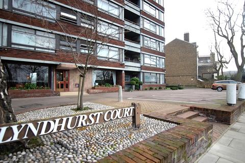 4 bedroom apartment to rent, Lyndhurst Court, St John's Wood NW8