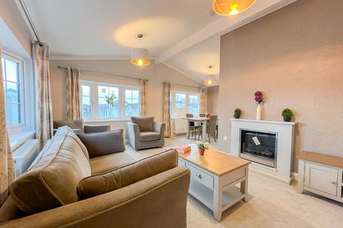 2 bedroom park home for sale, East Court Steps, Saltmarshe Castle, Tedstone Warfe, Bromyard, Hereford, Herefordshire, HR7
