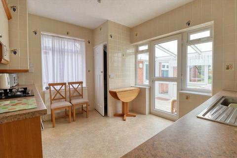 119 Dulwich Road, Holland-on-sea, Clacton-on-sea, CO15 5LU