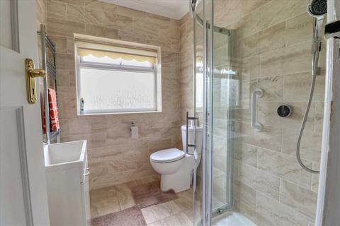 119 Dulwich Road, Holland-on-sea, Clacton-on-sea, CO15 5LU