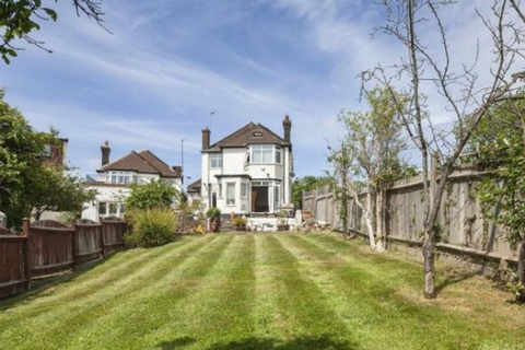 3 bedroom detached house for sale, Great North Way, London NW4