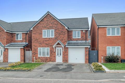 4 bedroom detached house for sale, Nutford Street, Brockhill, Redditch B97 6DG