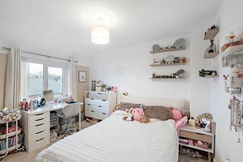 22 Fairfield Drive, Webheath, Redditch, B97 5QF