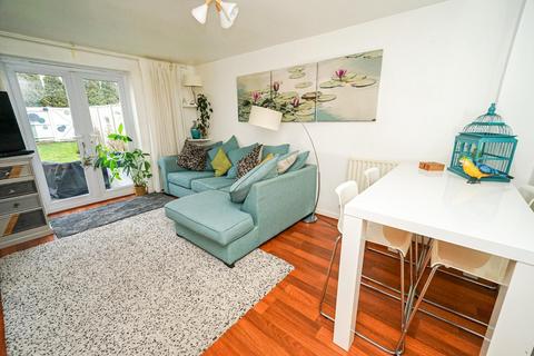 21 Johnson Drive, Leighton Buzzard, LU7 4TP