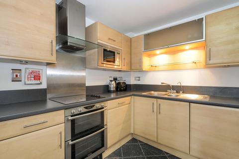 1 bedroom apartment to rent, Seven Kings Way, KT2