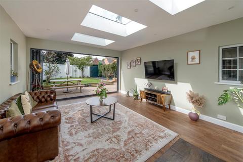 undefined, Taunton Road, Bishops Lydeard, Taunton