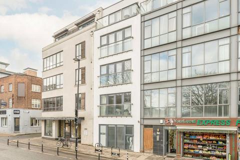 2 bedroom flat for sale, Liverpool Road, London N1