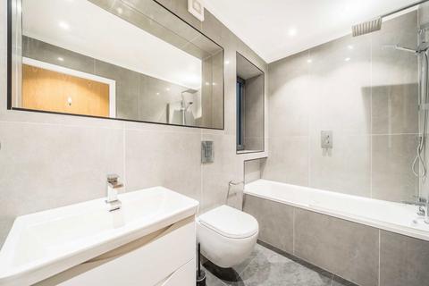 2 bedroom flat for sale, Liverpool Road, London N1