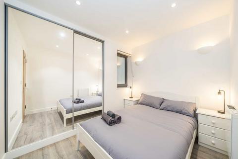 2 bedroom flat for sale, Liverpool Road, London N1