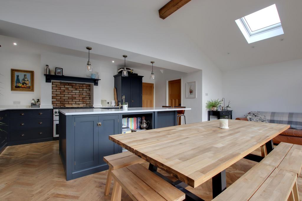 Kitchen/diner/family room