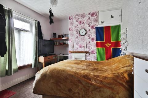 10 Leo Terrace, Withernsea, HU19 2JD