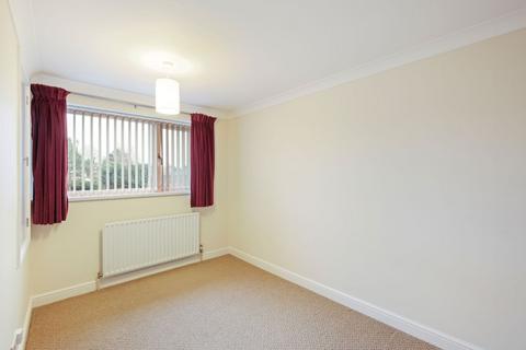 10 Mendip Close, Bromsgrove, B61 0TD