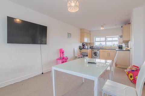 1 bedroom flat for sale, Victoria Road East, Leicester LE5