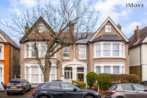 Flat 3, 61 Culverley Road, London, SE6 2LD