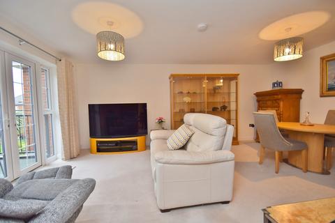 2 bedroom retirement property for sale, The Retreat, Princes Risborough HP27