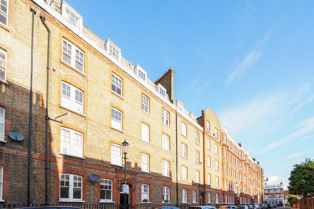 25 Warwick Chambers - Outside