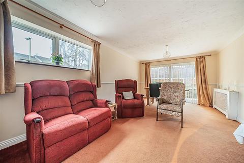 4 bedroom end of terrace house for sale, Greenhaven, Yateley GU46