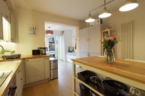 4 bedroom end of terrace house for sale, Salisbury Road, Crookes, Sheffield