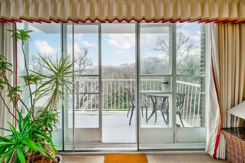2 bedroom apartment for sale, New Wanstead, Wanstead