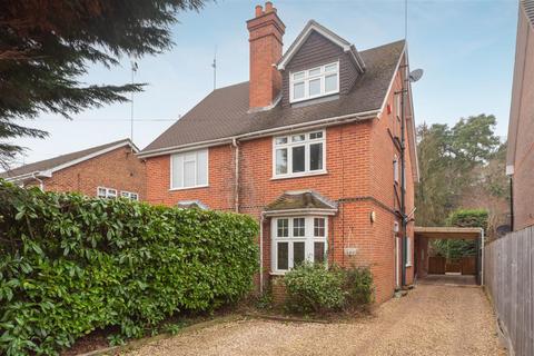 4 bedroom semi-detached house for sale, New Road, Ascot