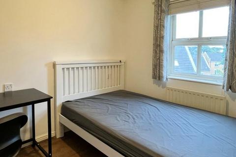 4 bedroom house to rent, 5 Trellick Walk, Trellick Walk, Bristol BS16