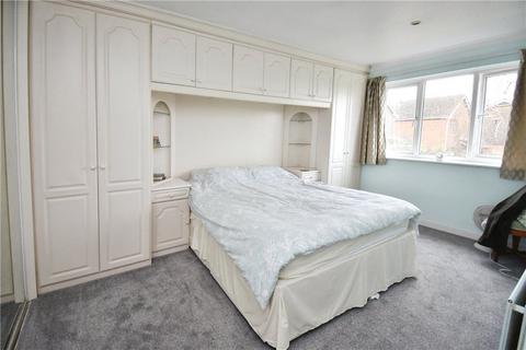 10 Barnes Close, West Wellow, Romsey, SO51 6ET