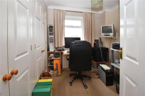10 Barnes Close, West Wellow, Romsey, SO51 6ET