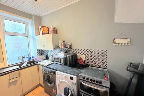 3 bedroom end of terrace house for sale, Byron Street, Halifax HX1