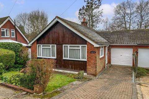 2 bedroom bungalow for sale, Oakhurst Road, Battle, TN33