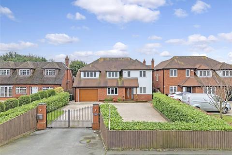 4 bedroom detached house for sale, Dunton Road, Noak Hill, Billericay, Essex, SS15