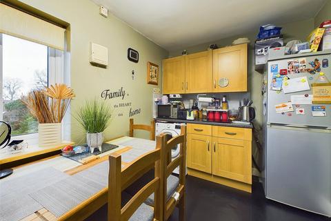 undefined, Kingsmead Avenue, Cheltenham, Gloucestershire, GL51