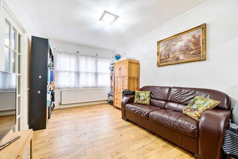 37 Walpole Road, Teddington, TW11 8PJ