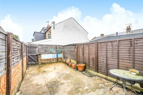 37 Walpole Road, Teddington, TW11 8PJ
