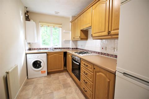 2 bedroom flat to rent, Caraway, Fareham PO15