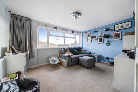16 Eagles, Faringdon, SN7 7DT