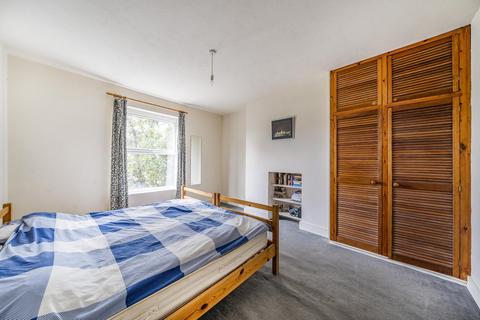 2 bedroom maisonette for sale, Kingston Road, Wimbledon