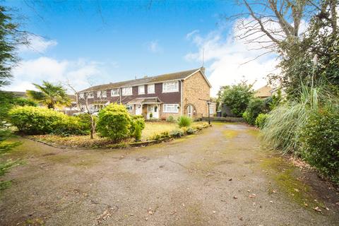 3 bedroom end of terrace house for sale, Baileys Close, Camberley GU17