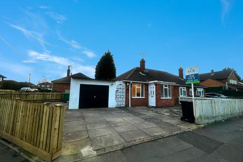 2 bedroom bungalow to rent, Blenheim Road, Leicester LE4