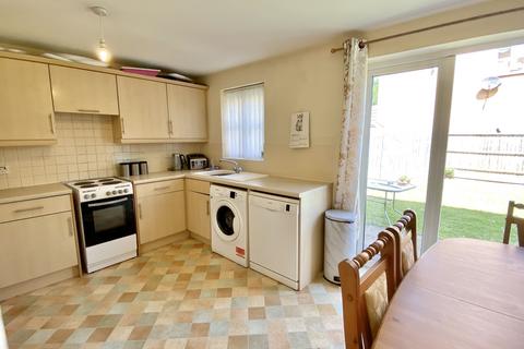 3 bedroom house to rent, Oaktree Place, St Georges, Worle