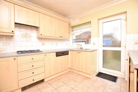 3 bedroom semi-detached house for sale, Ayr Way, Romford RM1