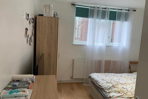 52 Major Road, London, E15 1EH