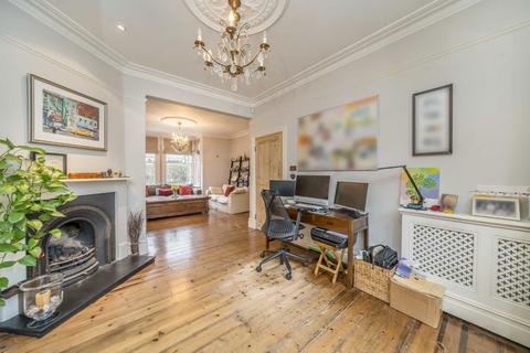 4 bedroom terraced house for sale, Cleveland Avenue, London W4