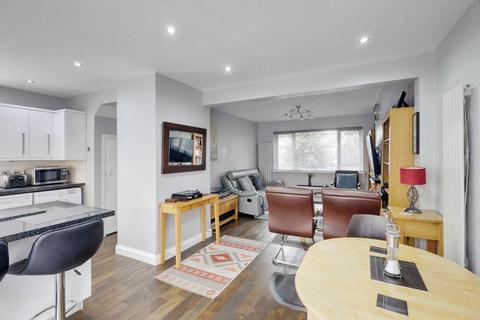 3 bedroom detached house for sale, Down Hall Road, Rayleigh, SS6