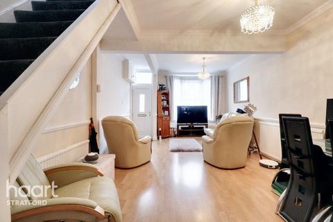 20 Holness Road, London, E15 4EN