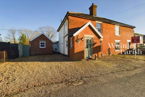 4 bedroom cottage for sale, Mill Lane, Attleborough NR17