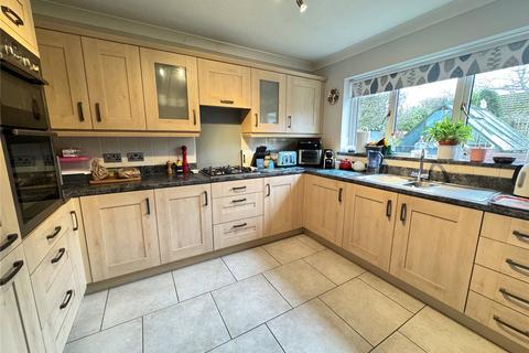 4 bedroom detached house for sale, Leigh Road, New Milton, Hampshire, BH25