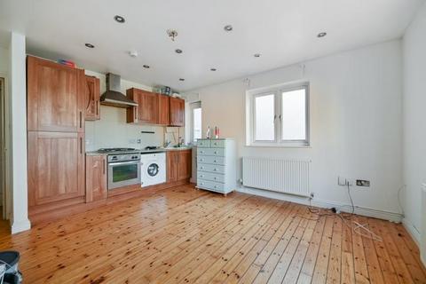 Studio for sale, Waldegrave Road, Teddington, TW11