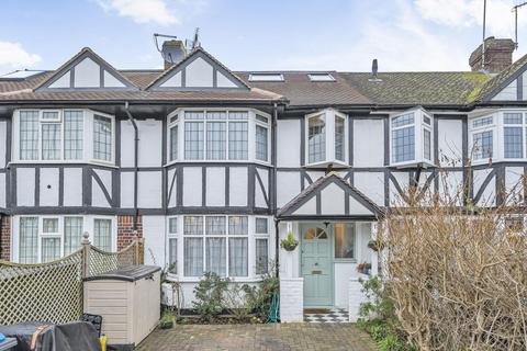 22 Wolsey Drive, Kingston Upon Thames, KT2 5DN