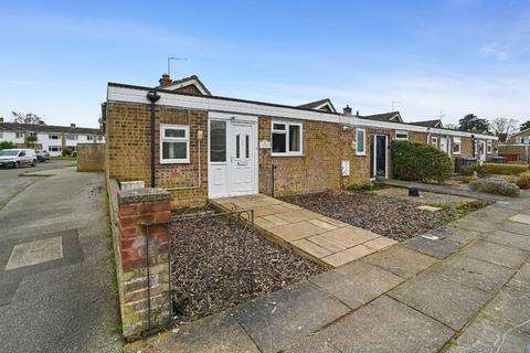 3 bedroom bungalow for sale, Tennyson Close, Woodbridge