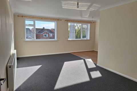 2 bedroom flat to rent, The Green, Meriden CV7